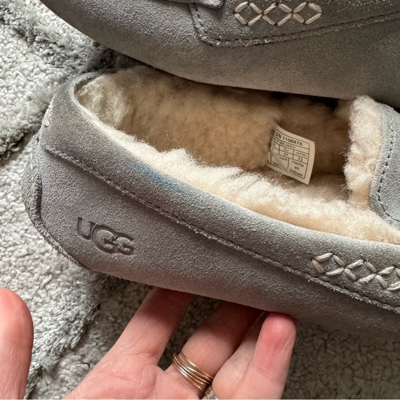 UGG Ansley Slipper gray leather suede sheep fur wool lined 6 - Picture 11 of 12